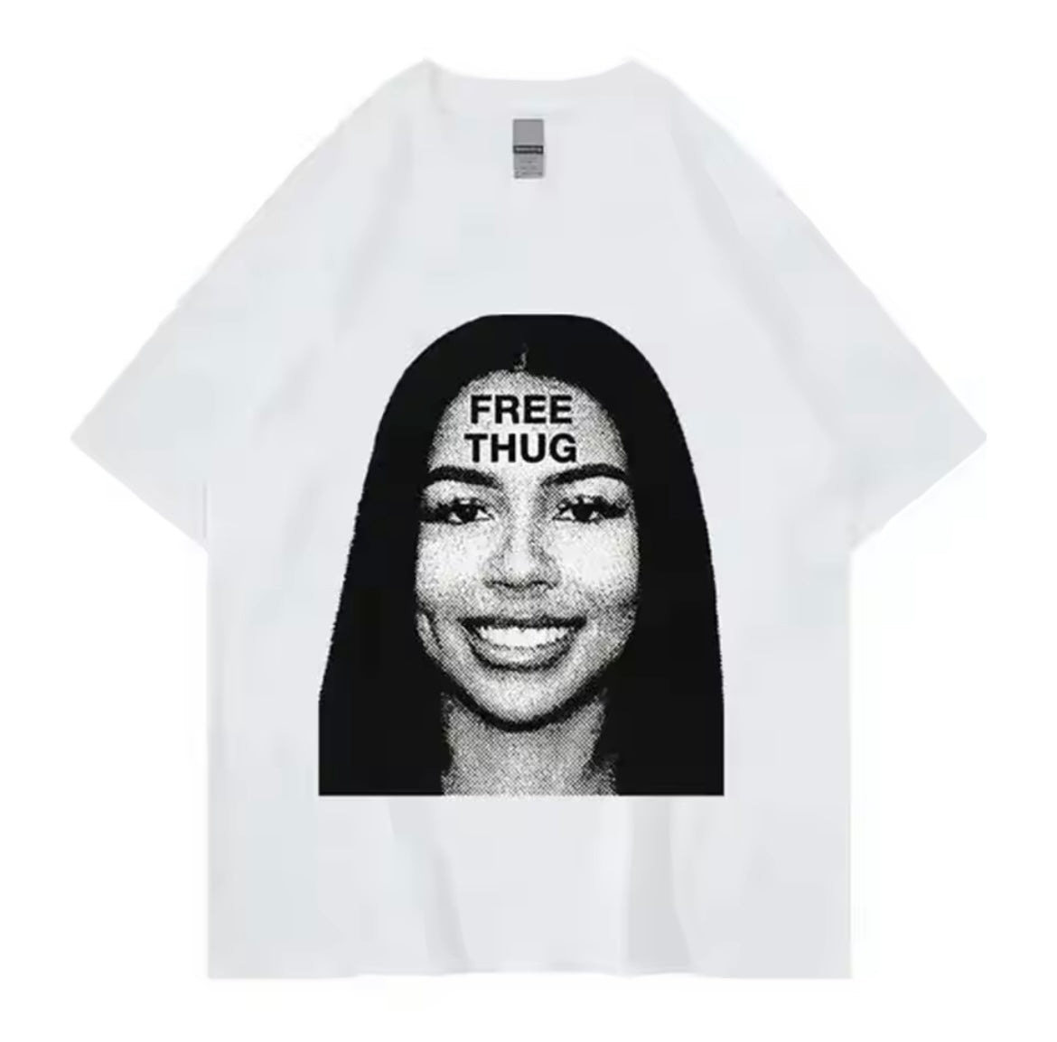 T-shirt oversize nera “FREE THUG”